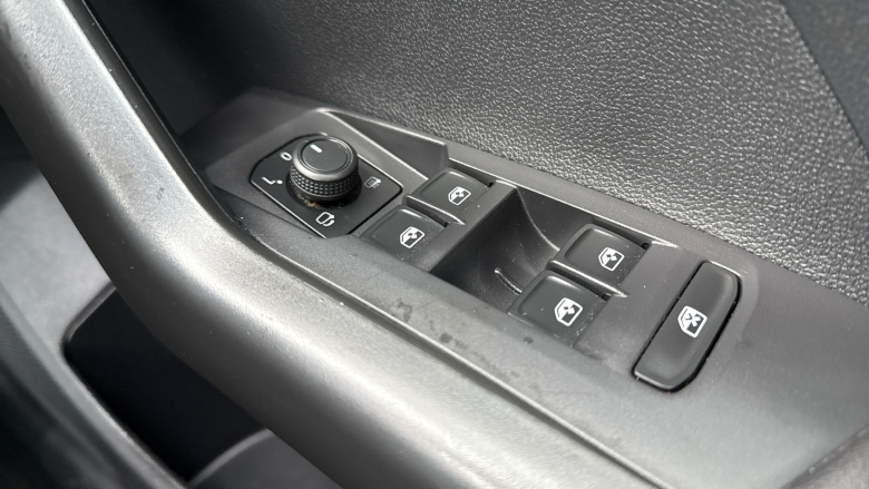 Volkswagen T-Cross 1.0 TSI 110 SE Edition 5dr DSG Petrol Estate